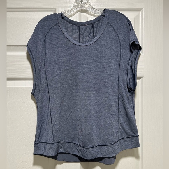 Lululemon Gait Keeper Tee Sz 12 - Picture 4 of 5